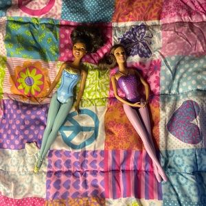 Two white and brown ballet dolls only for 20